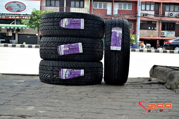 ACHILLES ATR 225/50R17 ปี15 เส้นละ 1,750 บาท ACHILLES ATR 225/50R17 ปี15 เส้นละ 1,750 บาท