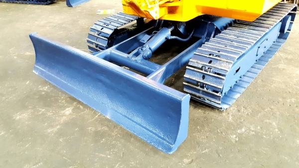 ขาย รถขุด KOMATSU รุ่น PC30-6- มือสองญี่ปุ่น แทรกเหล็ก สลักบูม เอวแน่น 100\% แรงดี ทุกระบบ มือถือ/LINE ID : 0818753444