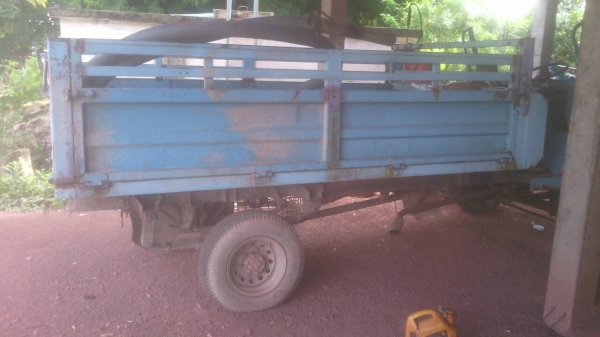 ขายด่วน แพ็คคู่ รถไถไทซัน กับรถอีแต๋น