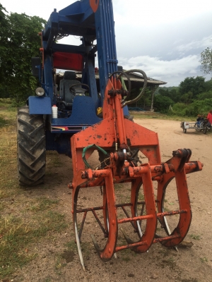 ขายรถคีบ ฟอร์ด5000 ด่วนๆ