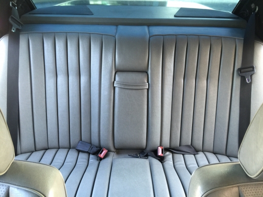 ขายรถยนต์ BENZ รุ่น 190, E 1.8 โฉม W201 ปี 1992 สีดำ