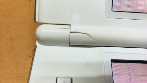 700 บ. ส่งฟรี083-2000058 LINE ID: line832923 เกม nintendo ds lite สองจอระบบสัมผัสมีการ์ด , ปากกากดหน้าจอ (ไม่มีตัวชาร์ท)ใช้ของทั่วไปได้ 700 บ. ส่งฟรี083-2000058 LINE ID: line832923 เกม nintendo ds lite สองจอระบบสัมผัสมีการ์ด , ปากกากดหน้าจอ (ไม่มีตัวชาร์ท)ใช้ของทั่วไปได้