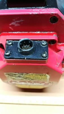 2,500 บ. ส่งฟรี083-2000058  LINE ID: line832923 ACเซอร์โวมอเตอร์FANUC รุ่น is8/4000  ขนาด 2.5 KW.  ถอดจากเครื่องจักรมา (มี 8 ตัว)
