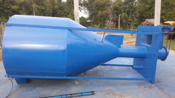 ขาย ถังผสมปุ๋ย อาหารสัตว์ ขนาด 2.5 ตัน มือสองขายถูก 083-1409216  line.rungroch999