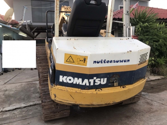 Komatsu PC40-6 เก่านอก มีอุปกรณ์ครบ แถมรถลากหนึ่งชุด พร้อมลุย
