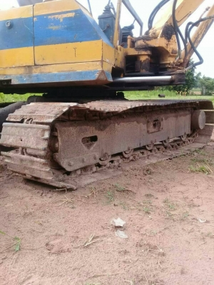 ขายด่วน KOMATSU PC40-6 สภาพพร้อมใช้งาน เครื่องปั้มดี โซ่ช่วงล่างสวย เอกสารสัญญาซื้อขาย สนใจสอบถาม 093-0764943 088-3223272