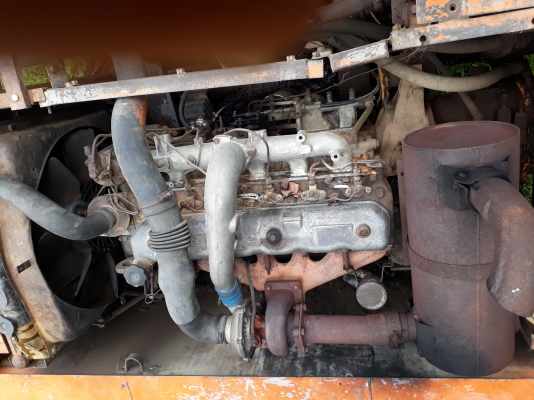 ขายด่วน HITASHI EX200-2สภาพสวยพร้อมใช้งาน เครื่องปั้มดีเยี่ยม โซ่ช่วงล่างสวย เครื่องเดิมปั้มเดิม รถทำงานไม่โหลด พร้อมลุยงาน สนใจสอบถาม 093-0764943  088-3223272