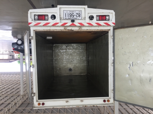 6ล้อ ISUZU NMR130 ปี2555.