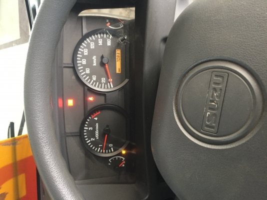 6ล้อ ISUZU NMR130 ปี2555.