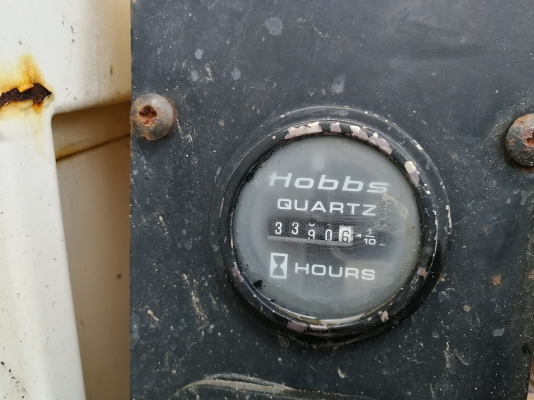 ขายครับYANMAR B2X สภาพสวยๆๆครับ ชั่วโมงต้องครับ รถขุดเล็กกะทัดรัด ราคาไม่แพงครับ สนใจติดต่อ โทร.0851562314 k.บอย