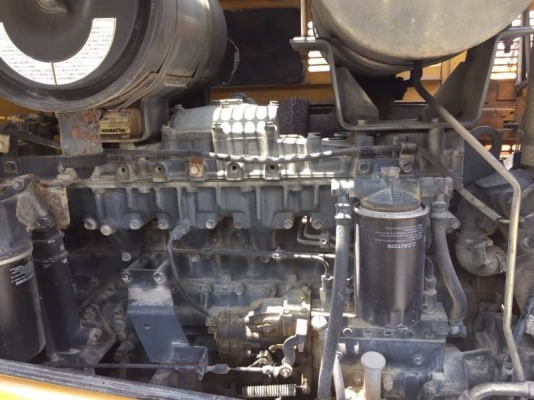 ขาย KOMATSU WA300-3 นำเข้าจากญี่ปุ่น โทร.090-986-2521 อ๊อบ