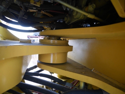 ขาย รถสวยมาก KOMATSU WA100-3 สภาพเหมือนป้ายแดง มือ2นำเข้าจากญี่ปุ่น สนใจโทร.090-986-2521 อ๊อบ