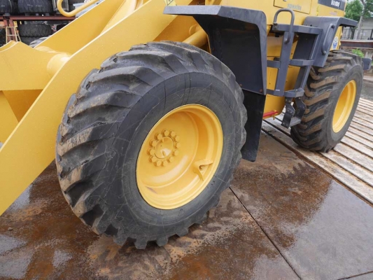 ขาย รถสวยมาก KOMATSU WA100-3 สภาพเหมือนป้ายแดง มือ2นำเข้าจากญี่ปุ่น สนใจโทร.090-986-2521 อ๊อบ