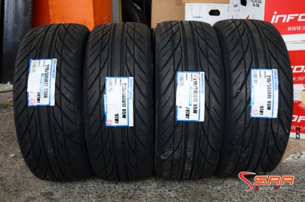 TOYO TM1 215/50ZR17 ปี17 เส้นละ 4,900 บาท