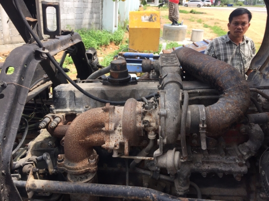 ขายซาก6ล้อหัวลาก(ช่วงรถดั้ม)ไม่มีเล่ม เครื่องกียร์ ช่วงล่าง สวย