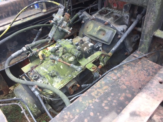 ขายซาก6ล้อหัวลาก(ช่วงรถดั้ม)ไม่มีเล่ม เครื่องกียร์ ช่วงล่าง สวย