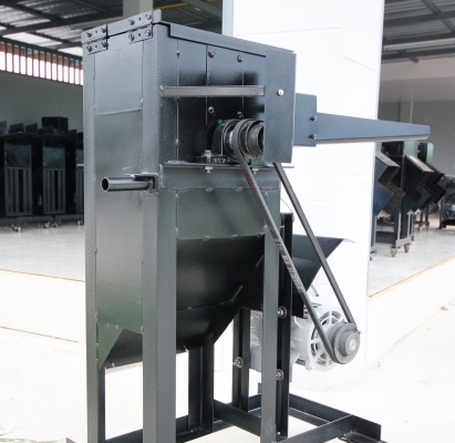 เครื่องสับหญ้า (ส่งฟรี)