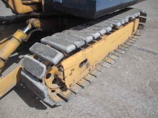 ขายรถขุดแบคโฮ KOMATSU Pc20-5 รถเก่านอกแท้100\% (เครื่อง3สูบ มีลายหัวกระแทก แทรคก้อนยาง)เครื่องแน่น ระบบไว รถพร้อมใช้งาน เอกสารใบอินวอยครบ (รถสวยๆเดิมๆอย่ารอช้า)        ????ราคา 250,000 ต่อรองได้ครับ???? ☎️096-3268553 (สถิตย์พันธ์) ID LINE 0963268553 ????ร้