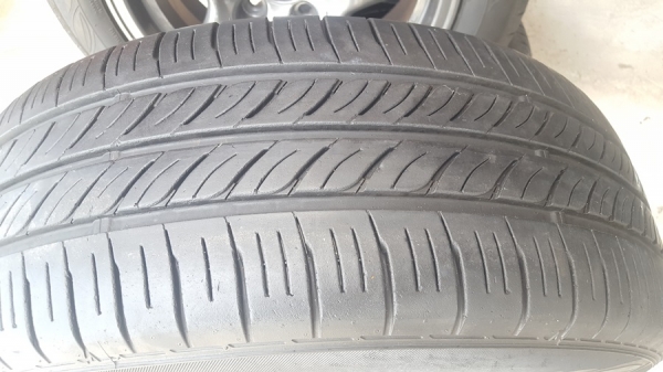 ขายล้อมือ2 R32 ขอบ16 กว้าง6.5 พร้อมยาง 2 ล้อ ขายล้อมือ2 R32 ขอบ16 กว้าง6.5 พร้อมยาง 2 ล้อ