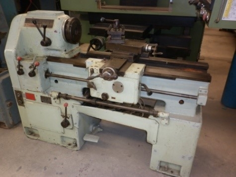 เครื่องกลึง TAKISAWA