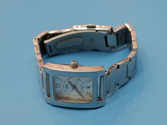 นาฬิกา Casio Beside รุ่น BEL-100 หญิง เลขโรมัน แสดงวันที่ ของแท้ สภาพดี ส่งฟรี