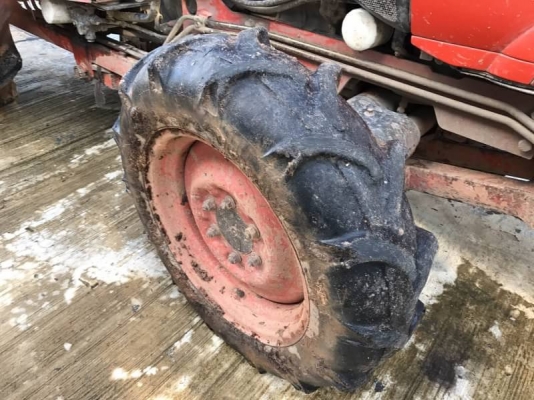 สวยสุด ๆ 365,000 บาท KUBOTA L4708 ปี 56 ทำงาน 1,102 ชม. (ใบมีดหน้า -ผาน 6 - โรตารี ) เครื่องดี เกียร์ดี เอกสารเล่มทะเบียน รถอยู่ จ.อำนาจเจริญ โทร&ไอดีไลน์ 0610710295 สวยสุด ๆ 365,000 บาท KUBOTA L4708 ปี 56 ทำงาน 1,102 ชม. (ใบมีดหน้า -ผาน 6 - โรตารี ) เครื่องดี เกียร์ดี เอกสารเล่มทะเบียน รถอยู่ จ.อำนาจเจริญ โทร&ไอดีไลน์ 0610710295