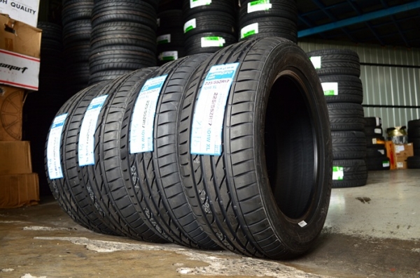 SAILUN ATREZZO ZSR 225/55ZR17 เส้นละ 2,250 บาท SAILUN ATREZZO ZSR 225/55ZR17 เส้นละ 2,250 บาท
