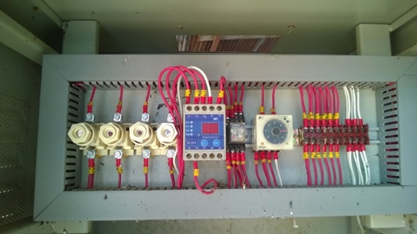 ตู้ควบคุมไฟฟ้ามือ2  ABB .... 2ตู้