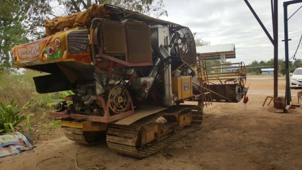 ขายรถเกี่ยวข้าวไอ้หนุ่มไวไฟ ปี53ช่วงล่าง12เครื่องJO8C 260เทอร์โบว์ สภาพพร้อมใช้งาน