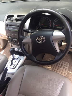 TOYOTA ALTIS ปี2011 ตัวGออโต้ ชุดแต่งรอบคัน