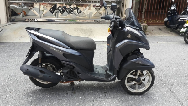 ขาย แลก สด ผ่อน YAMAHA TRICITY ปี 2015