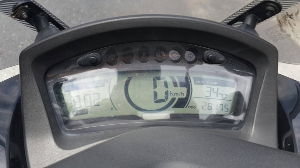 ขาย แลก สด ผ่อน YAMAHA TRICITY ปี 2015