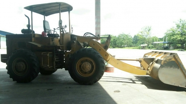 รถตักล้อยางเอวอ่อน TCM.STD30 ต่อแขนแล้ว สภาพพร้อมลุยงานค่ะ