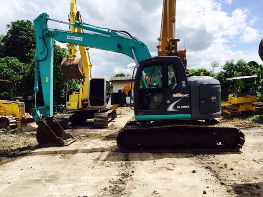 ขายKOBELCO SK135SR-2  YY06  ปี  2012  ปลายพิเศษ  แทรค 70  เก่าญี่ปุ่นแท้  เดิมๆๆ  สภาพสวยมากๆ  ใช้งานมาแค่  3,xxx  ชั่วโมง  ลองระบบกันได้ทุกวัน โทร  089-3818694  ดวงนภา