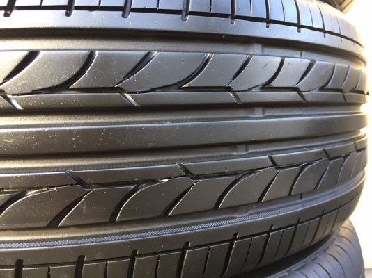 ขายยาง YOKOHAMA Earth-1 (MADE IN JAPAN) 215-60-16 ปี12 เหมาสำหรับคนที่เน้นสภาพ ดอกโคตรเยอะ ไม่มีตำหนิ ไม่มีปะ ชุดละ 2,500 บาท ขายยาง YOKOHAMA Earth-1 (MADE IN JAPAN) 215-60-16 ปี12 เหมาสำหรับคนที่เน้นสภาพ ดอกโคตรเยอะ ไม่มีตำหนิ ไม่มีปะ ชุดละ 2,500 บาท