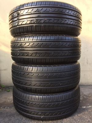 ขายยาง YOKOHAMA Earth-1 (MADE IN JAPAN) 215-60-16 ปี12 เหมาสำหรับคนที่เน้นสภาพ ดอกโคตรเยอะ ไม่มีตำหนิ ไม่มีปะ ชุดละ 2,500 บาท