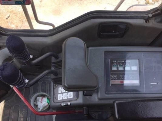 ขาย KOMATSU WA300-3 นำเข้าจากญี่ปุ่น โทร.090-986-2521 อ๊อบ