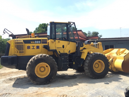 KOMATSU WA320-6 รุ่นใหม่กว่าห้างในไทย นำเข้าจากญี่ปุ่น สภาพดีมากสวยแบบเดิมๆมาเลยครับ