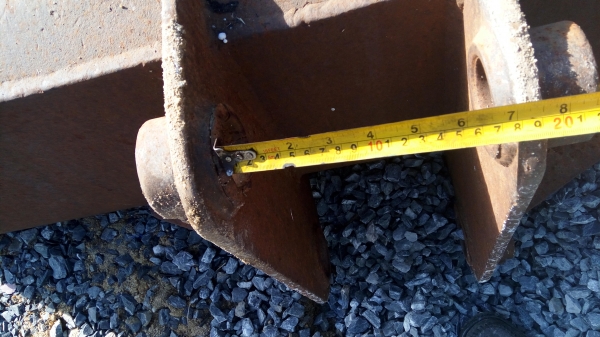 ปุ้งกี้ ขุดร่องระบายน้ำ