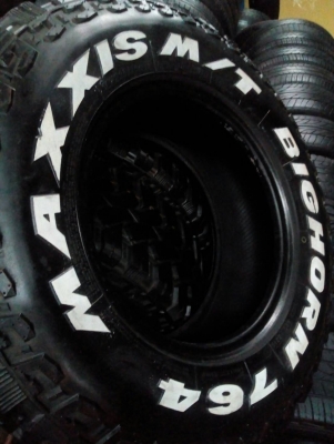 235/75R15 MAXXIS M/T BIGHORN 764 ชุด 4 เส้น tel. 081-427-3941 235/75R15 MAXXIS M/T BIGHORN 764 ชุด 4 เส้น tel. 081-427-3941