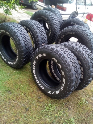 235/75R15 MAXXIS M/T BIGHORN 764 ชุด 4 เส้น  tel. 081-427-3941