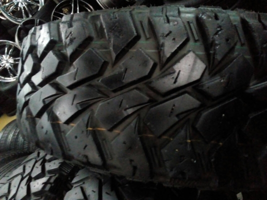 235/75R15 MAXXIS M/T BIGHORN 764 ชุด 4 เส้น tel. 081-427-3941 235/75R15 MAXXIS M/T BIGHORN 764 ชุด 4 เส้น tel. 081-427-3941