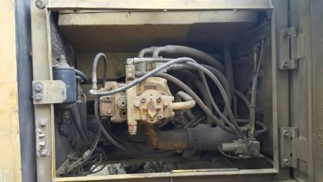 KOMATSU PC 200-6