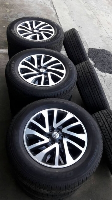 ขายล้อแม็กป้ายแดงถอดที่ศูนย์ navara calibre 18" ยางปี18 สนใจติดต่อร้าน ก.เจริญการยางครับ 081-3747940 ขายล้อแม็กป้ายแดงถอดที่ศูนย์ navara calibre 18" ยางปี18 สนใจติดต่อร้าน ก.เจริญการยางครับ 081-3747940