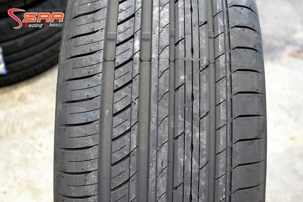 TOYO C1S 235/50R18 เส้นละ 7,000 บาท TOYO C1S 235/50R18 เส้นละ 7,000 บาท