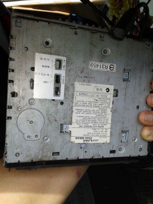 ขายเครื่องเล่น alpine 9835 ขายเครื่องเล่น alpine 9835