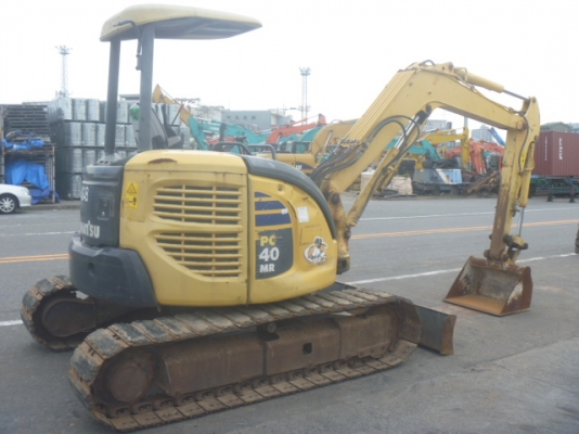Komatsu PC40MR-2 เก่าญี่ปุ่น