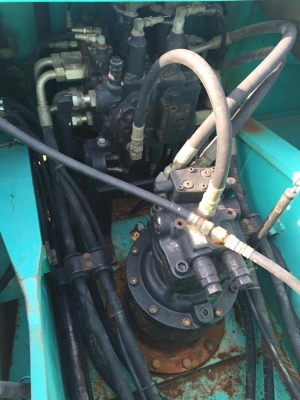 Kobelco SK200-6ES มาร์คซิกซุปเปอร์ YN10 นำเข้าเองจากญี่ปุ่นโดยตรง ใบแทรค70ซม