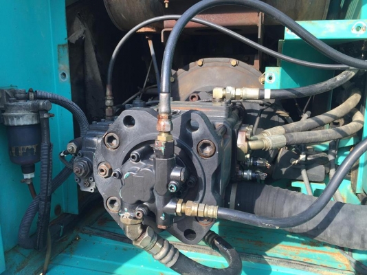 Kobelco SK200-6ES มาร์คซิกซุปเปอร์ YN10 นำเข้าเองจากญี่ปุ่นโดยตรง ใบแทรค70ซม