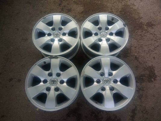 ขายล้อแม็ก Toyota Vigo สีบรอนซ์เดิมโรงงาน ขอบ 16 4 วง ราคา 4,800 บาท